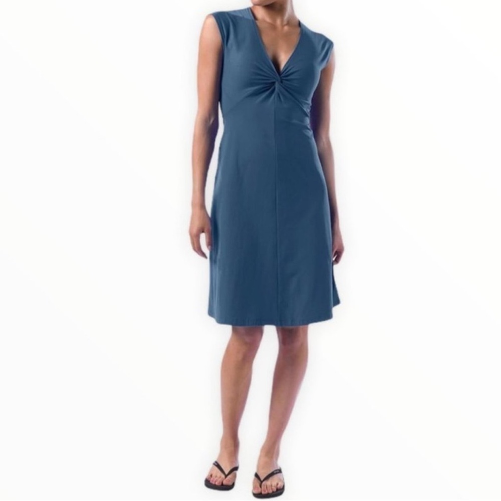 Patagonia Women’s Bandha Twist Front Dress in Glass Blue Sz M Athletic Dress